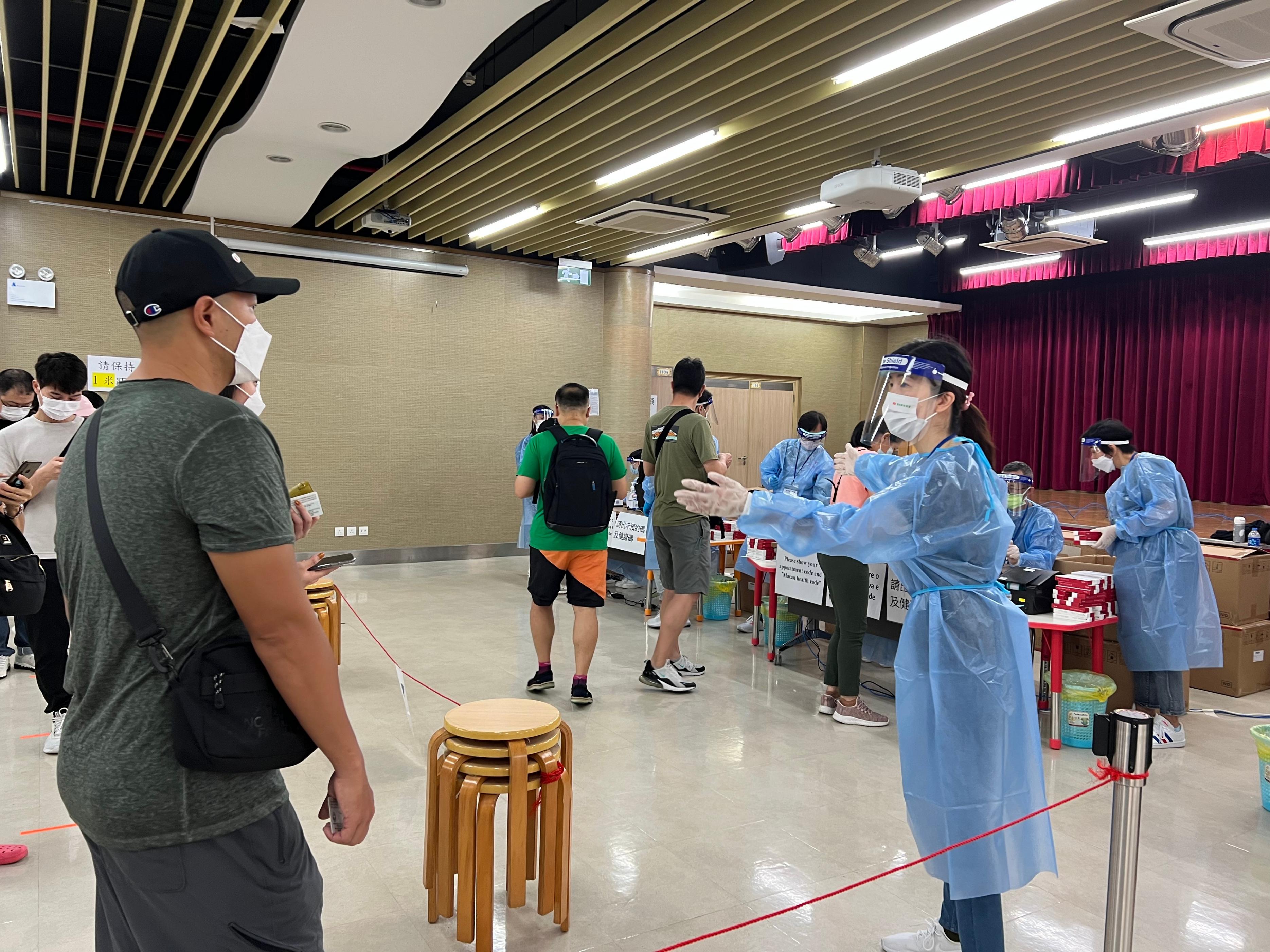 澳门水果奶奶|扩张释义解释落实,澳门水果奶奶，扩张释义、解释与落实的温暖故事